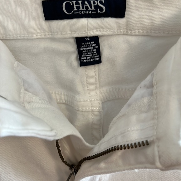 Chaps White Bermuda Women’s Shorts - Picture 5 of 6